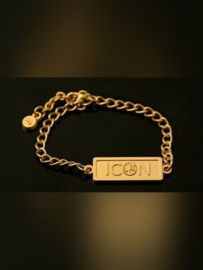 NEW SEALED Barbie Original Icon Truck Tour Gold charm bracelet Exclusive Ltd